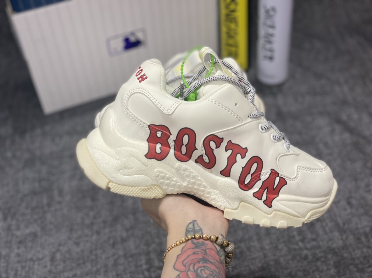 Giày sneaker nữ MLB