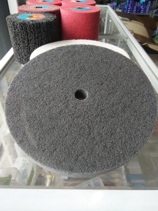 Bánh nỉ  xám đánh bóng, tạo xước #180 Ø150X25XØ18