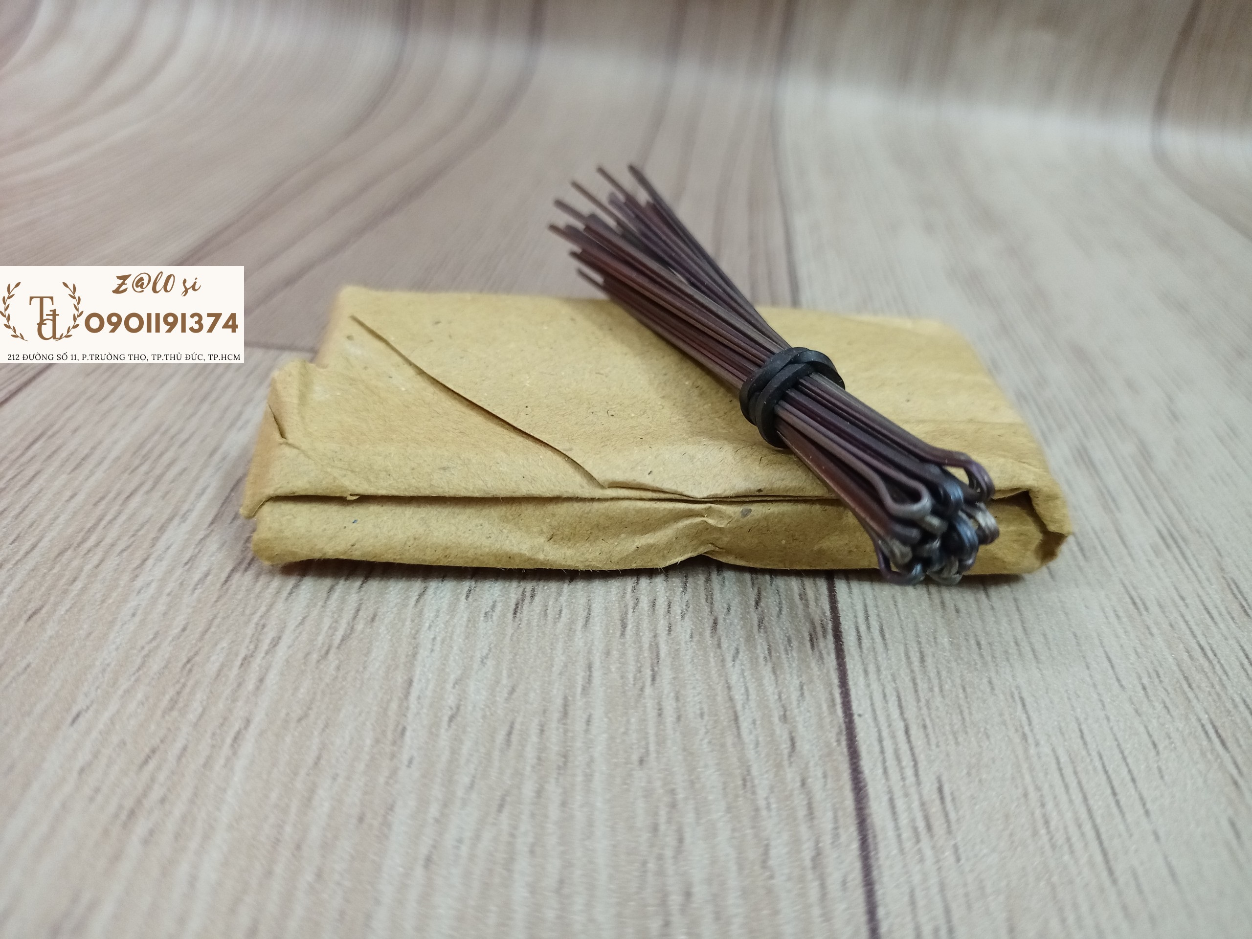 Kẹp tăm chữ y 1 bó 70 cây