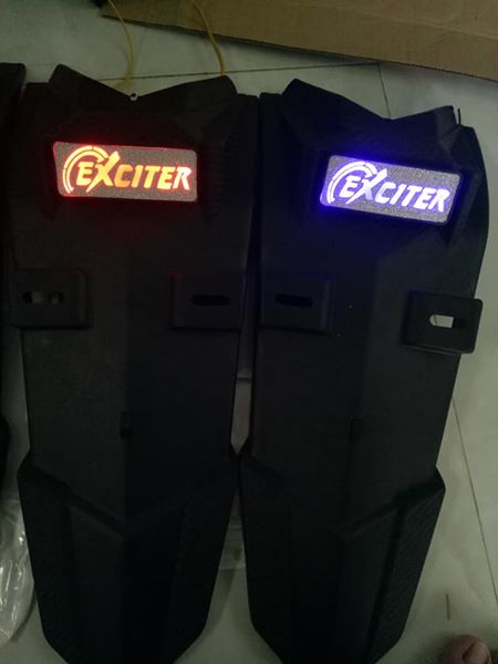 dè fz vãnh cao không đụng bánh lắp cho xe exciter 150 ( dè có đèn nha ae)
