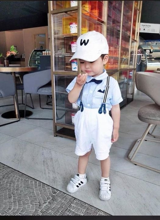 Yếm Sơ Mi Công Tử Cộc Tay Bé Trai 6-18kg Tặng Kèm Nơ - Mũ Nồi Chống Nắng Dễ Thương Ảnh Thật - Thôi Nôi Sinh Nhật Dự Tiệc