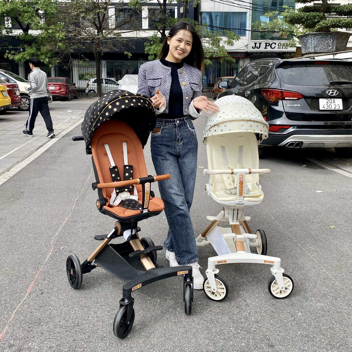 Xe đẩy gấp gọn 𝐜𝐡𝐢́𝐧𝐡 𝐡𝐚̃𝐧𝐠 𝐊𝐈𝐃𝐌𝐀𝐂 𝐗𝟔 công nghệ Hàn Quốc tiện lợi, làm từ catbon cao cấp mạ sơn tĩnh điện chống han rỉ phù hợp với cả bé trai và bé gái