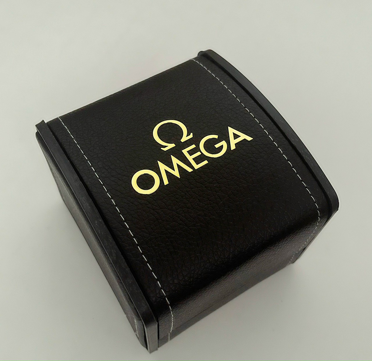 Hộp đồng hồ Omega