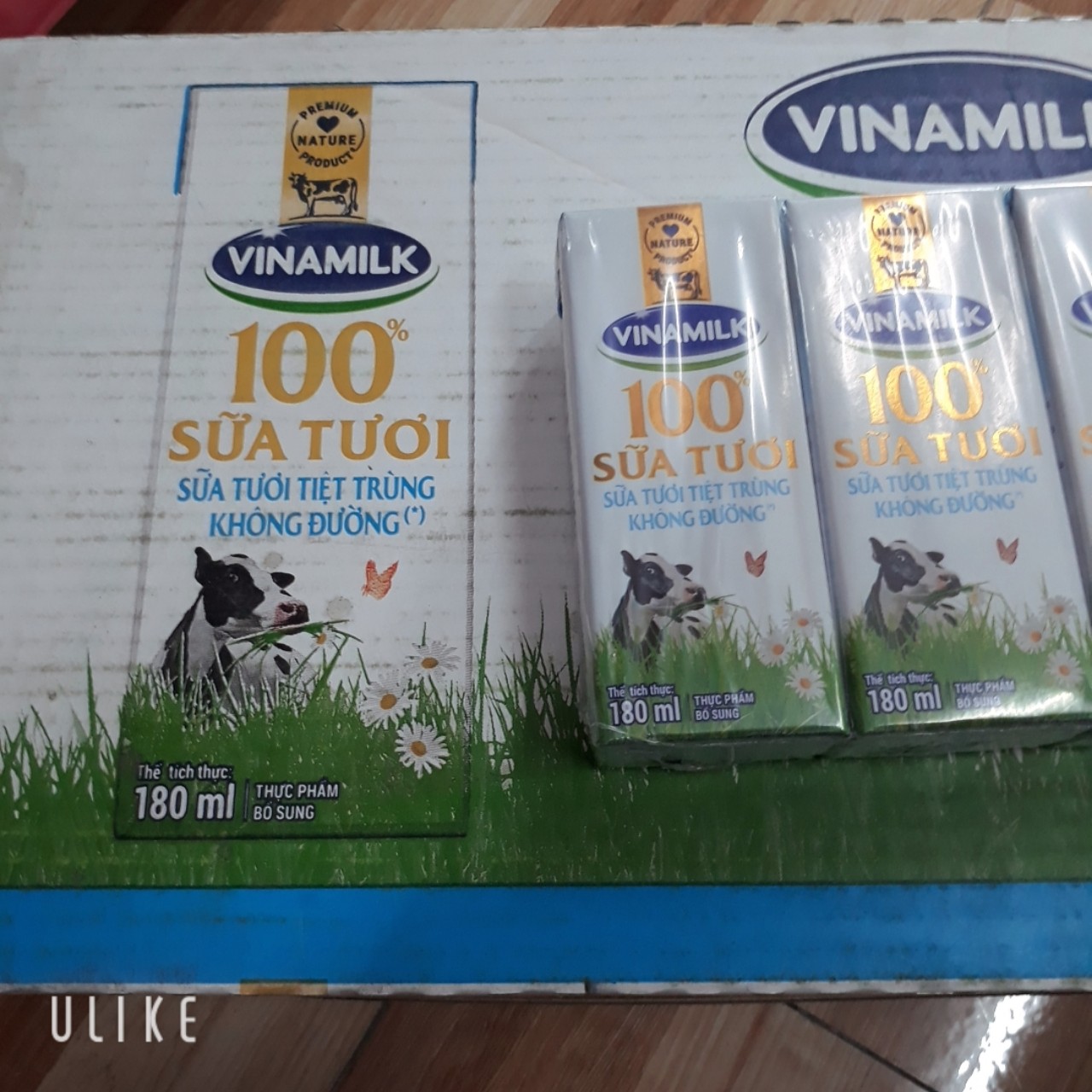 Thùng sữa vinamilk không đường 100% sữa tươi hộp 180ml