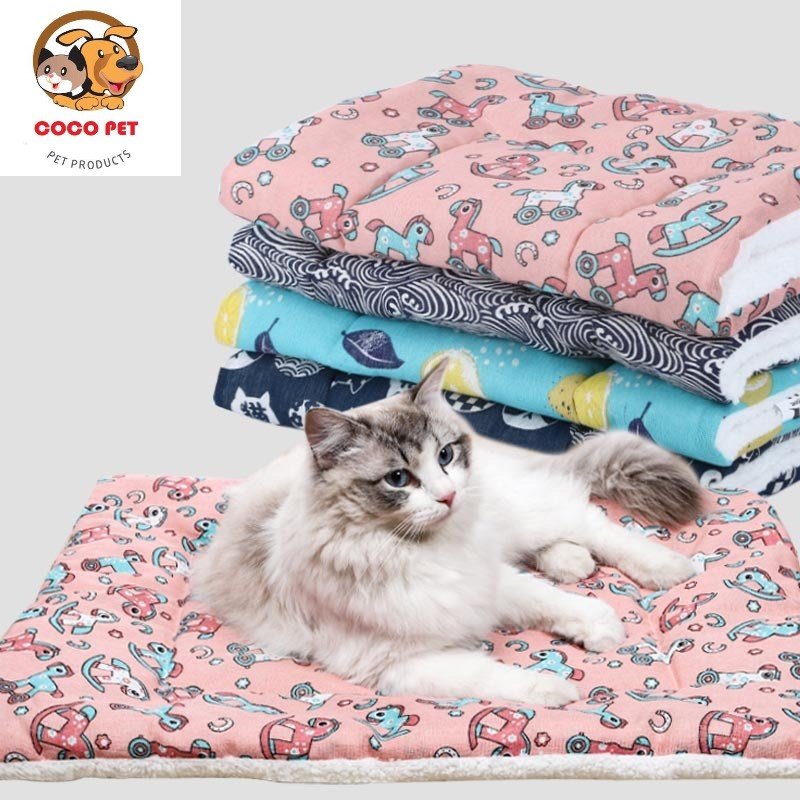 Thảm Nằm Chó Mèo, Chăn Đắp Lót Chuồng Bằng Bông Dày Dặn Ấm Áp Đa Năng Cho Thú Cưng
