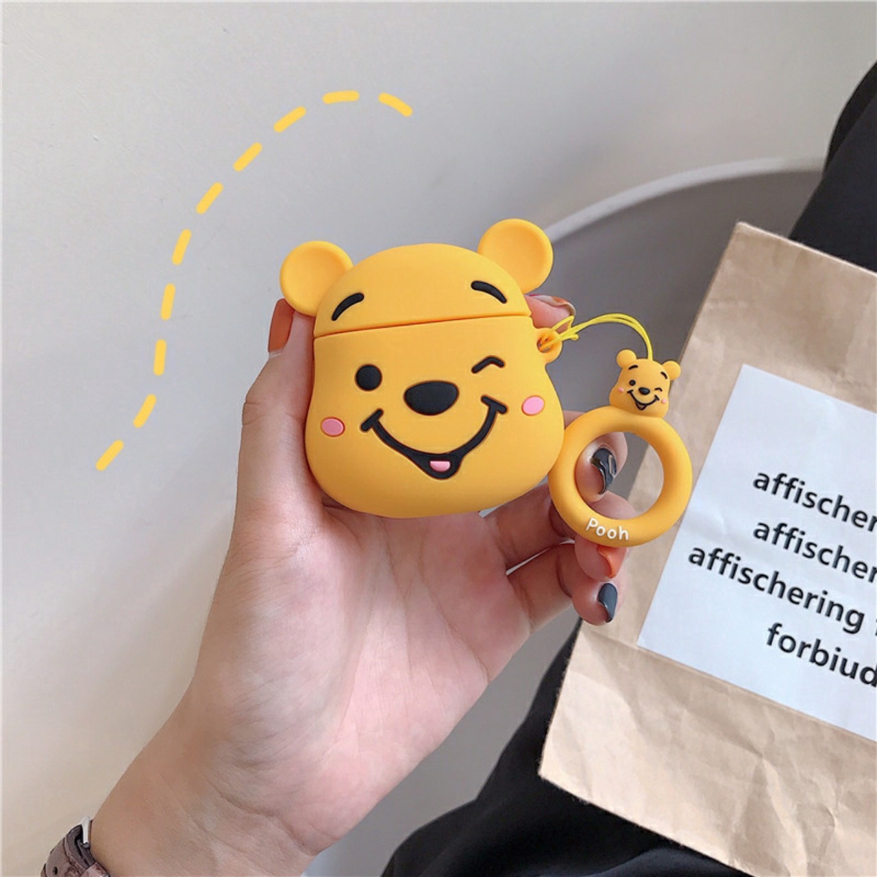 🐻 Case gấu pooh vàng 🐯 Vỏ bao airpod 1 2 đựng tai nghe không dây i11 i12... dễ thương tặng kèm móc treo