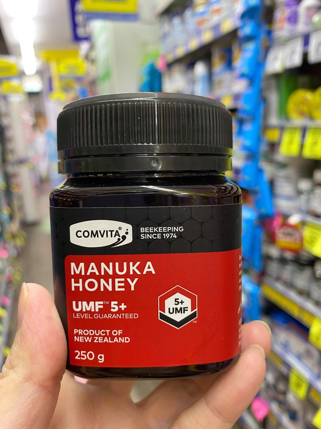 Mật ong Úc Manuka Comvita UMF 5+ 250g