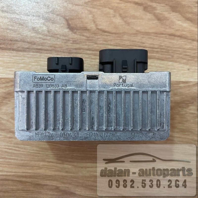 [Chính hãng] Hộp điều khiển sấy Ford Ranger , Mazda Bt50 3.2 2013 2018 - UH0118701