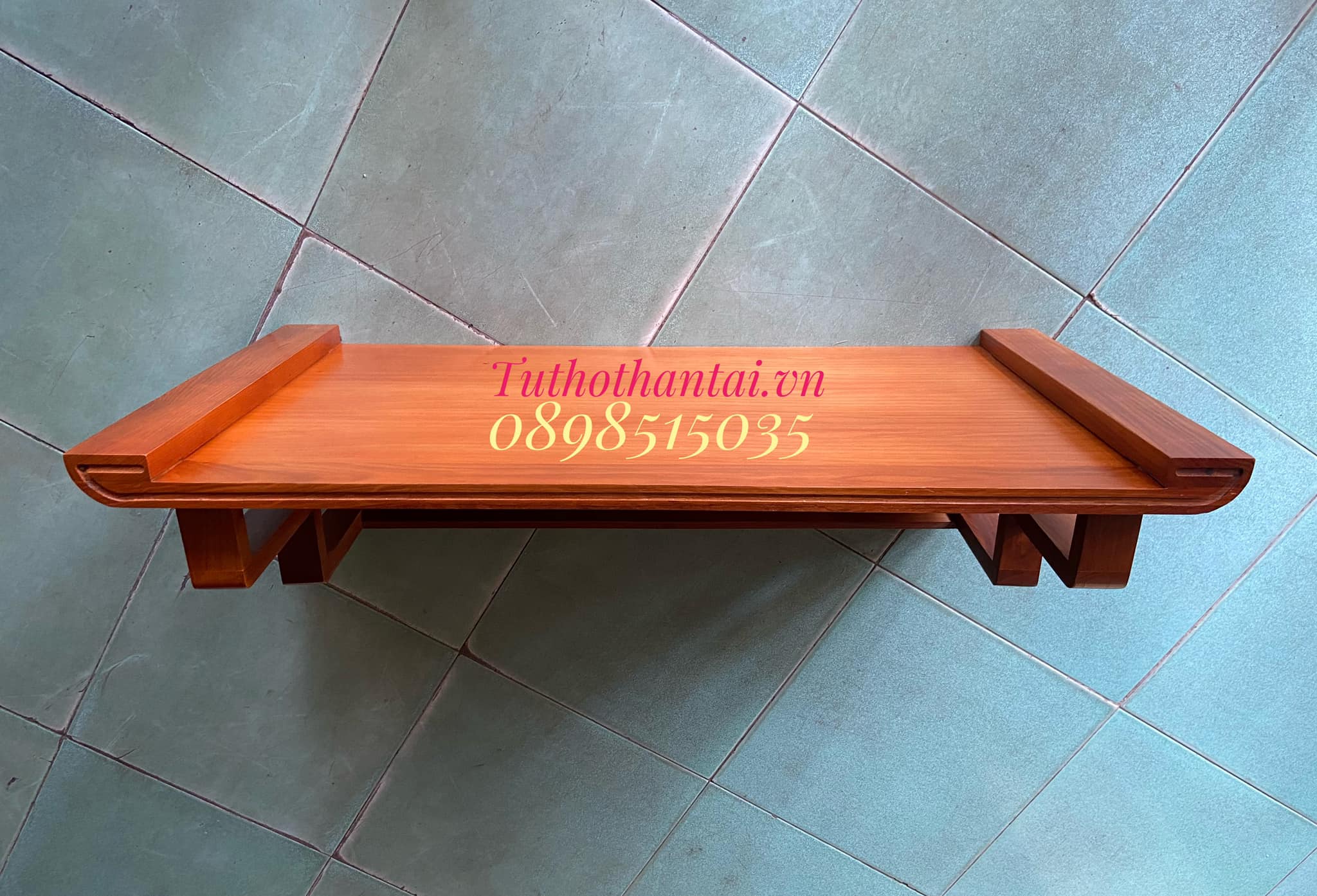 Bàn thờ treo tường gỗ Sồi mẫu hiện đại ngang 81cm, 89cm, 107cm