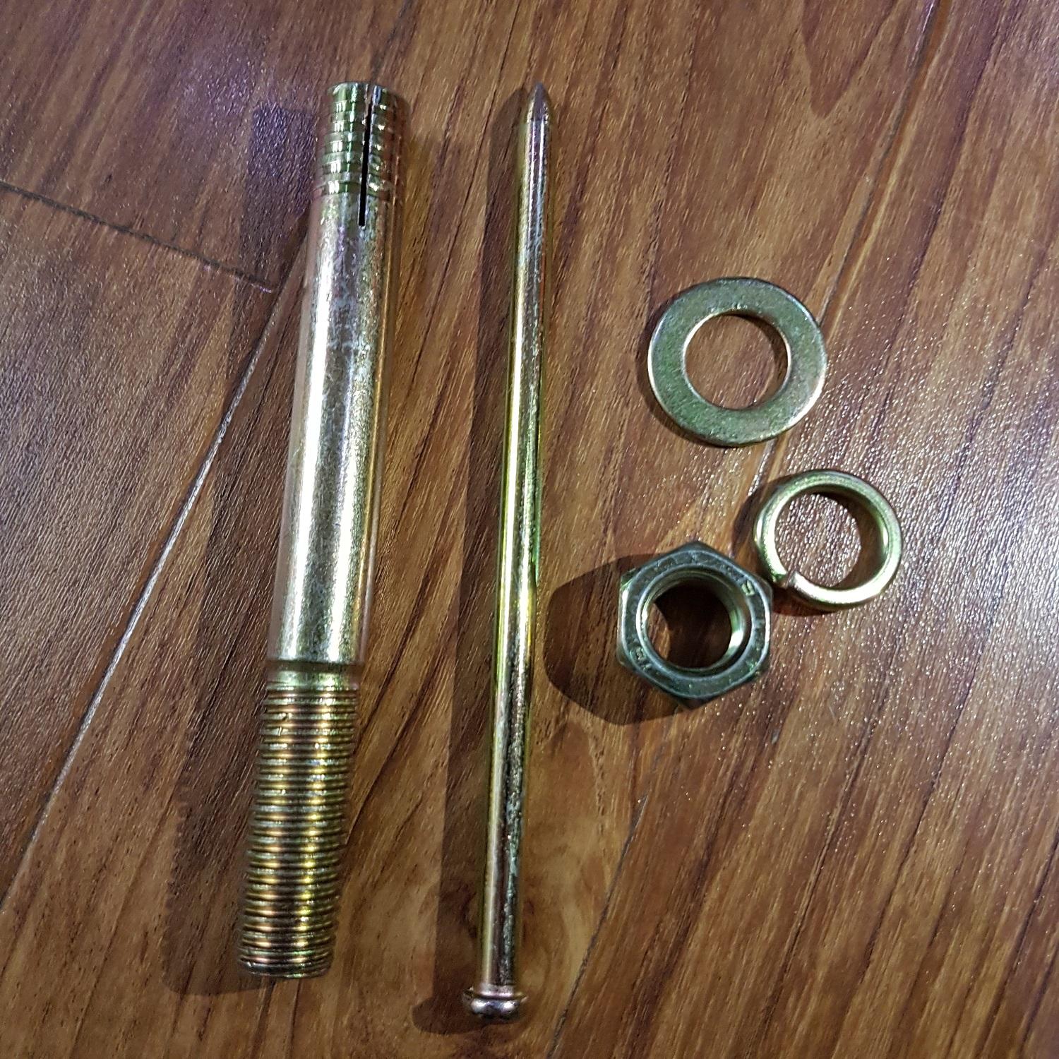 Bu lông nở sắt 18cm để cố định cầu nâng ô tô, xe máy, Tắc kế nở sắt bắt bàn nâng