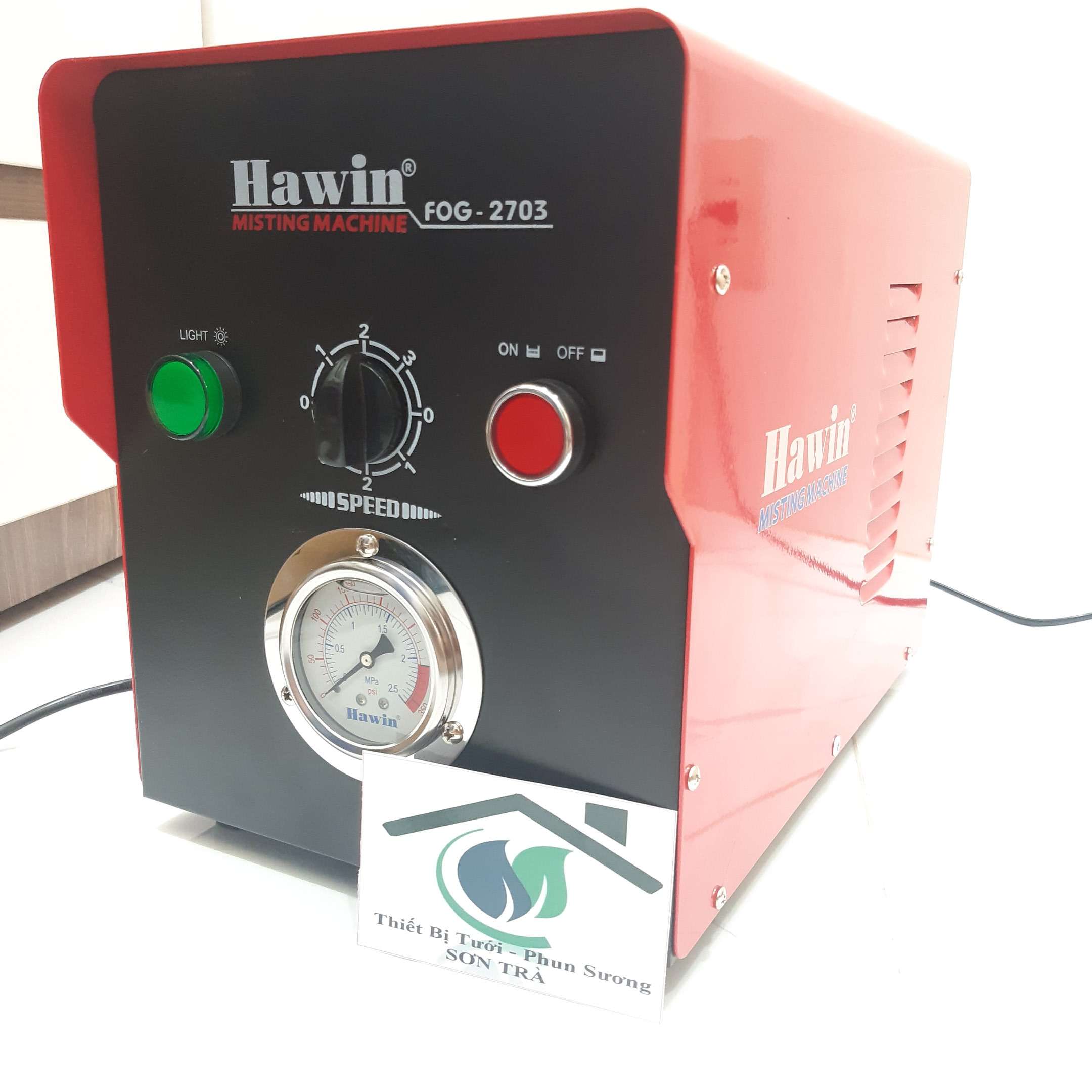 [HCM]Máy phun sương làm mát quán ăn, cafe, tưới lan FOG-2703 (phun từ 50 đến 70 béc) tặng 2m ống 10mm- Máy Bảo Hành 6 tháng