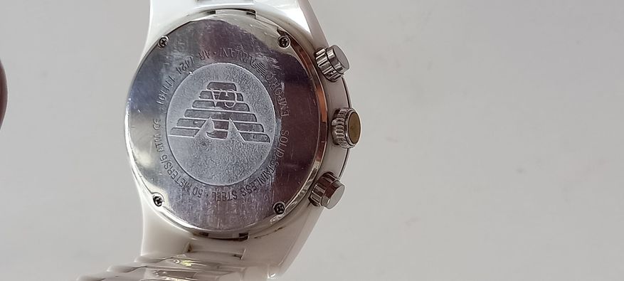 Đồng hồ Emporio Armani Men's AR1424 Stainless Steel White Ceramic Watch  Sport của Italia mới 99% 