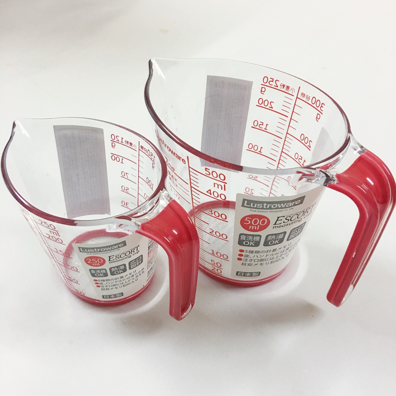 Cốc đong chia Vạch Lustroware sản xuất tại Nhật Bản 500ml, 250ml nhưa AS chịu nhiệt cao, an toàn cho sức khỏe