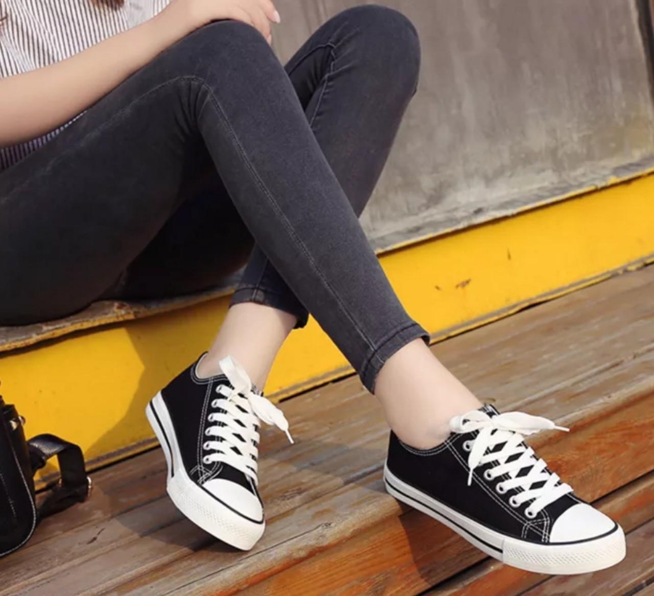 [Hoàn Tiền 15%]Giày thể thao nữ cột dây cổ thấp hottrend giá cực sốc!!! 009