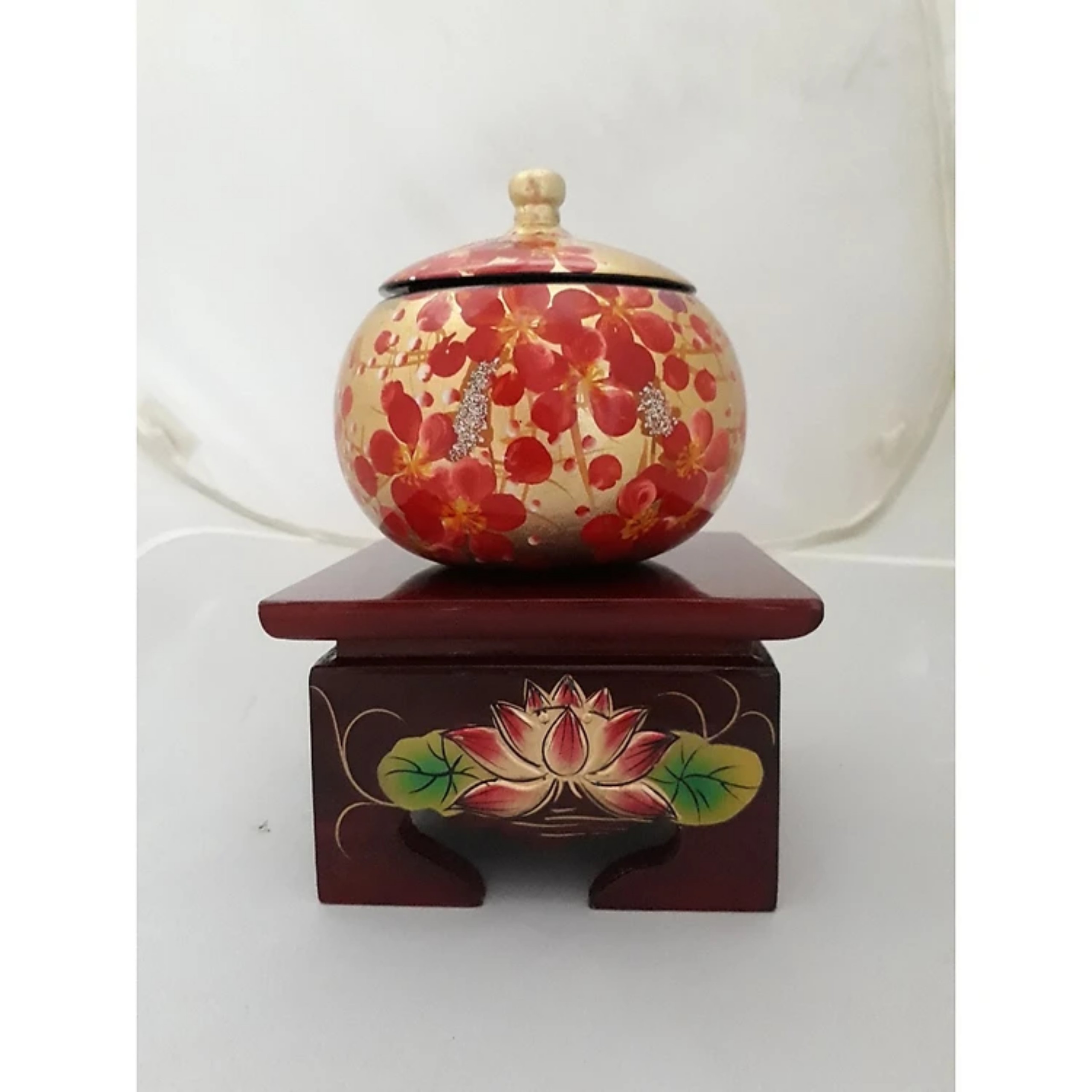 Đế vuông kê tượng hoa sen 10x10x7 cm