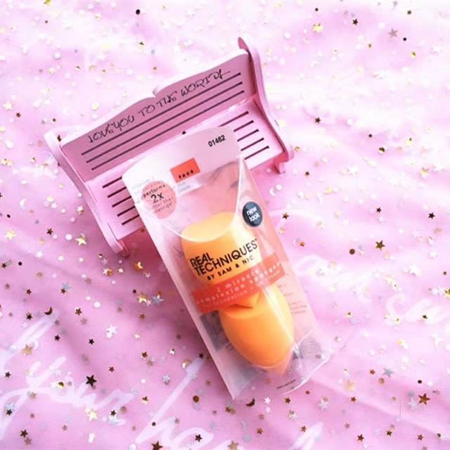 M&uacute;t t&aacute;n kem nền Miracle Complexion Sponge