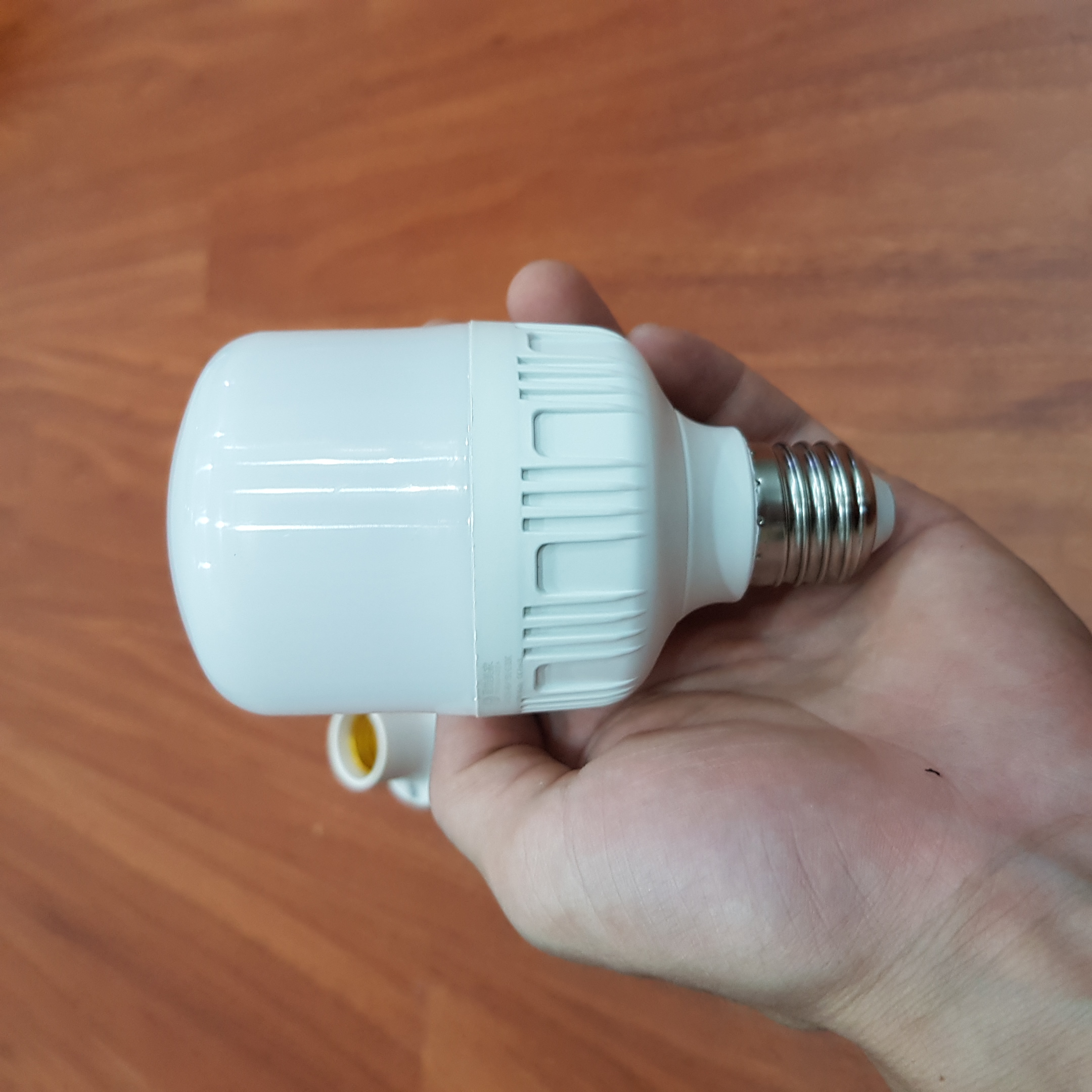 Bóng Đèn Led DC12-85V 15W Có Thể Sử Dụng Với Bình Acquy