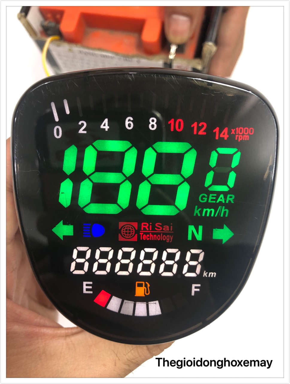 Đồng Hồ Cub Điện Tử