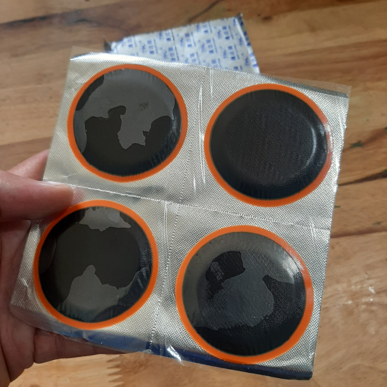 Miếng vá săm dạng vĩ loại 52mm tdl l3