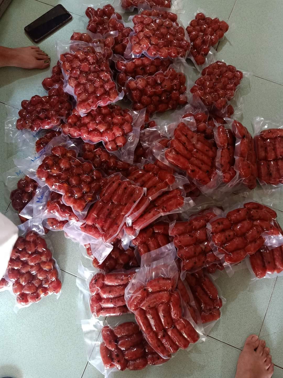 Lạp xưởng tôm
