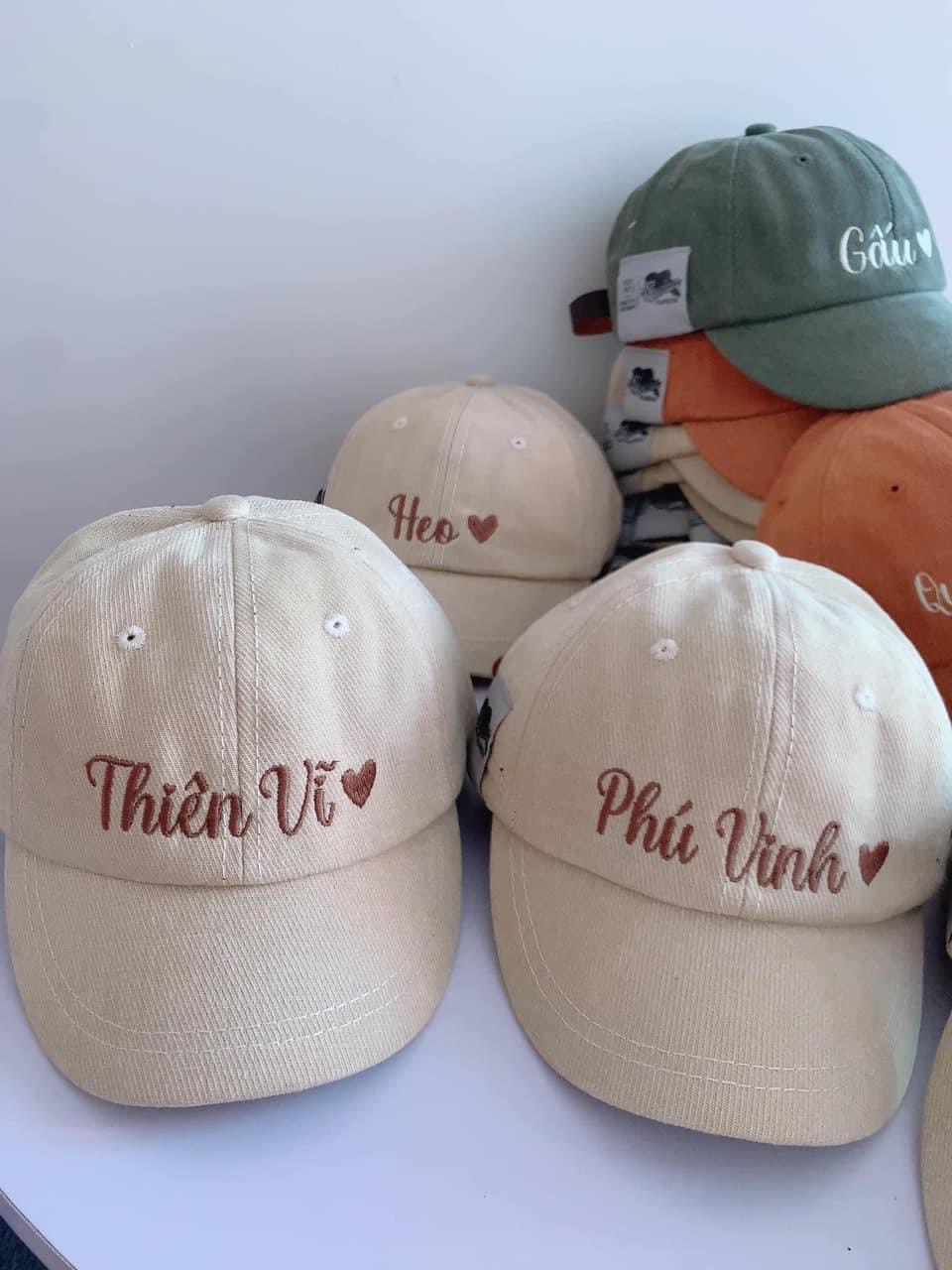 Mũ lưỡi trai thêu tên cho bé, mũ thêu tên theo yêu cầu, nón lưỡi trai thêu tên cho bé