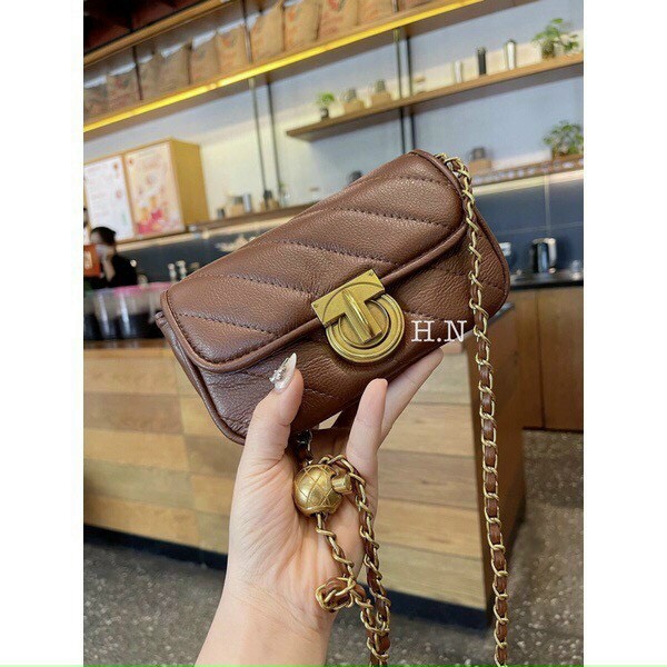 Túi đeo vai đeo chéo nữ da mềm khóa tròn dây đeo quả chuông điều chỉnh ngắn dài