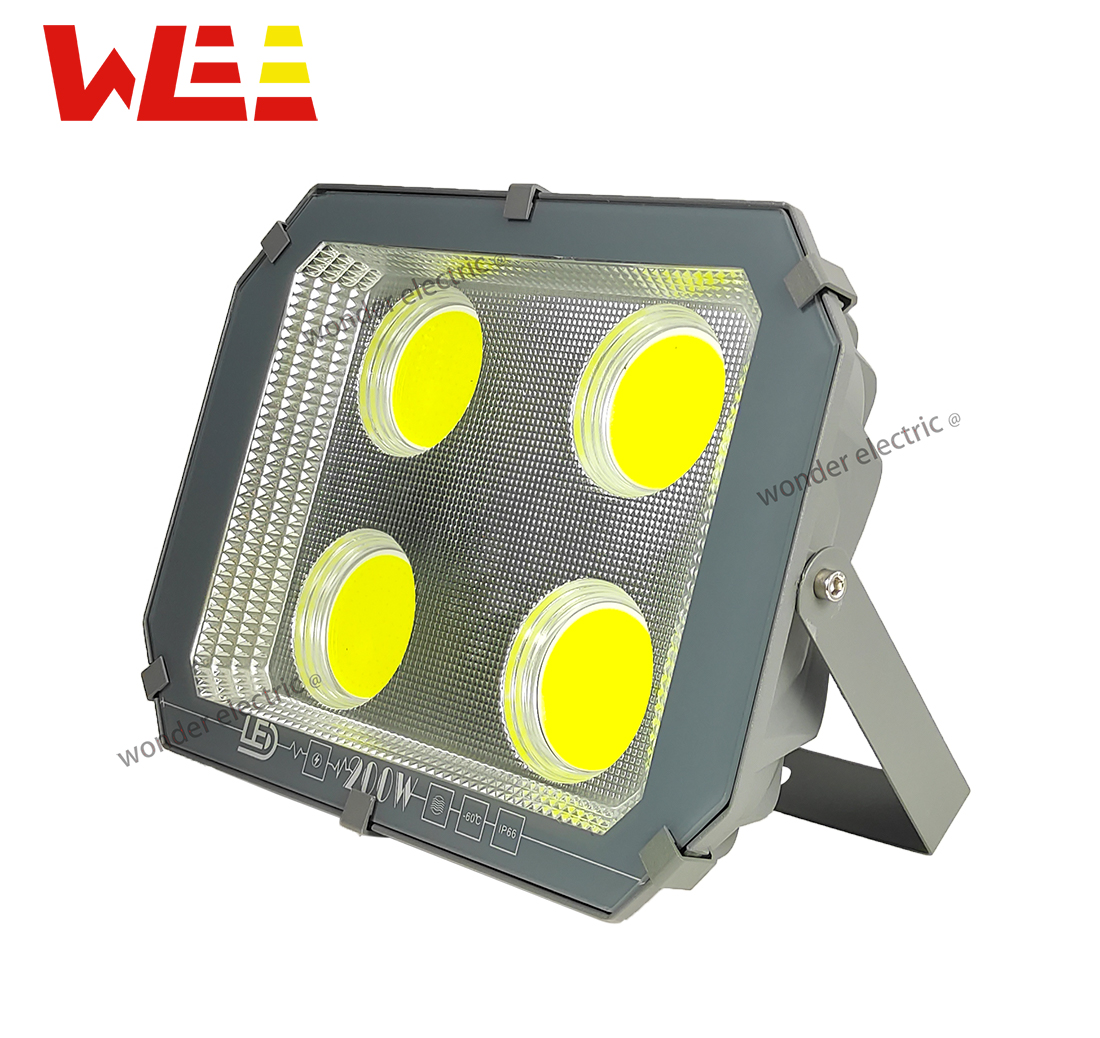 ĐÈN PHA LED 200W đủ Công suất đủ Công suất đủ Công suất chiếu xa vỏ nhôm Đúc Siêu sáng và chất lượng tốt