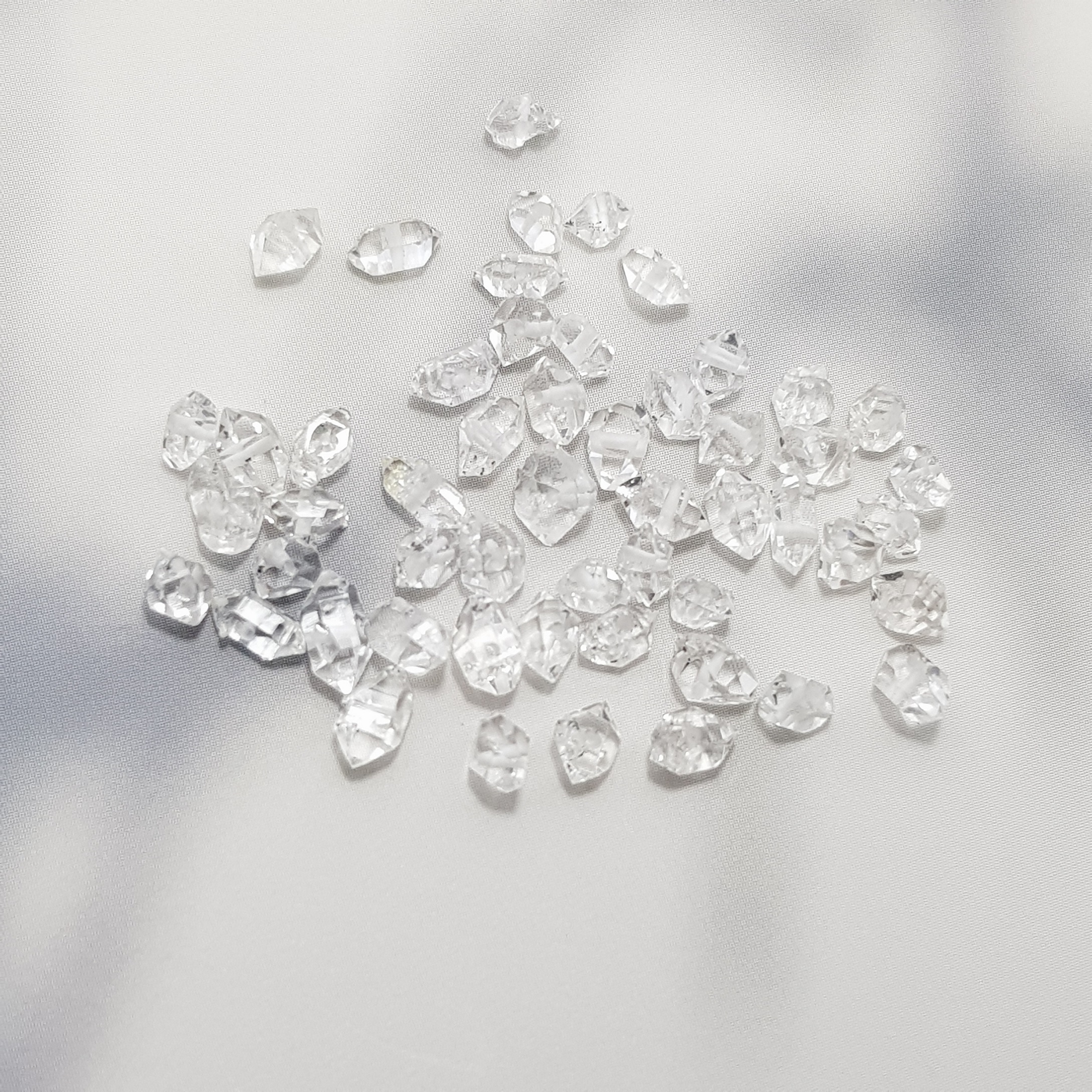 Hạt lẻ đá Herkimer Diamond 2-4mm