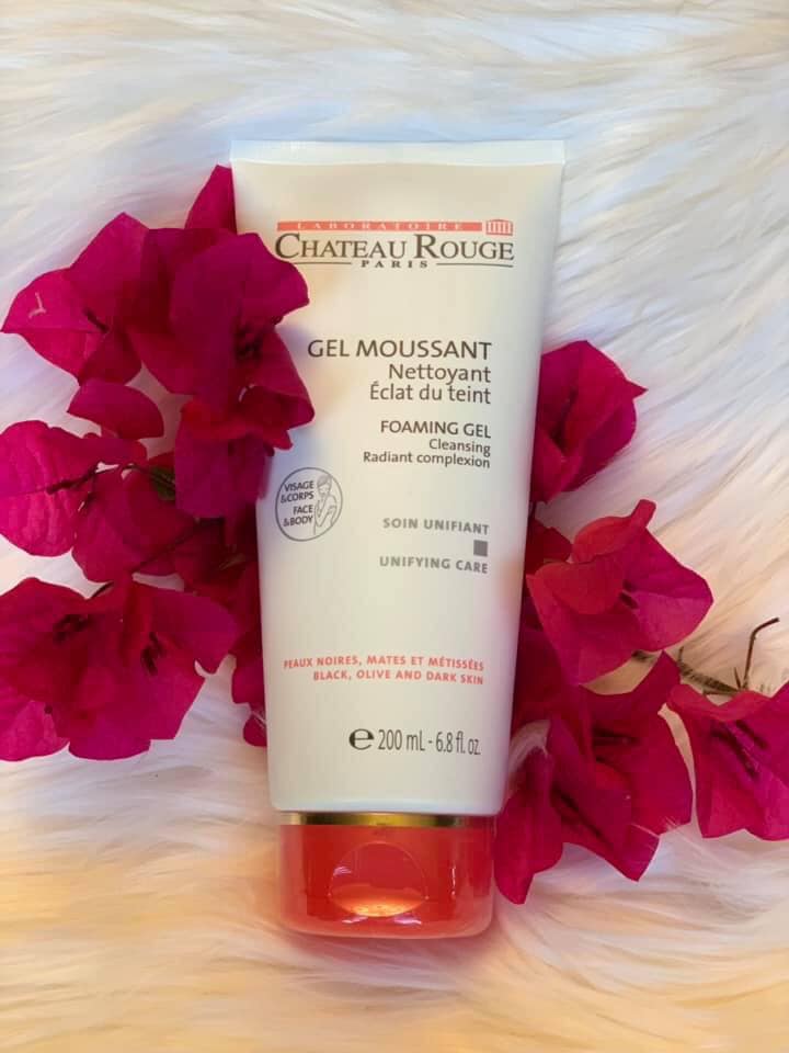 Sữa rửa mặt và tắm trắng da Chateau Rouge Gel Moussant