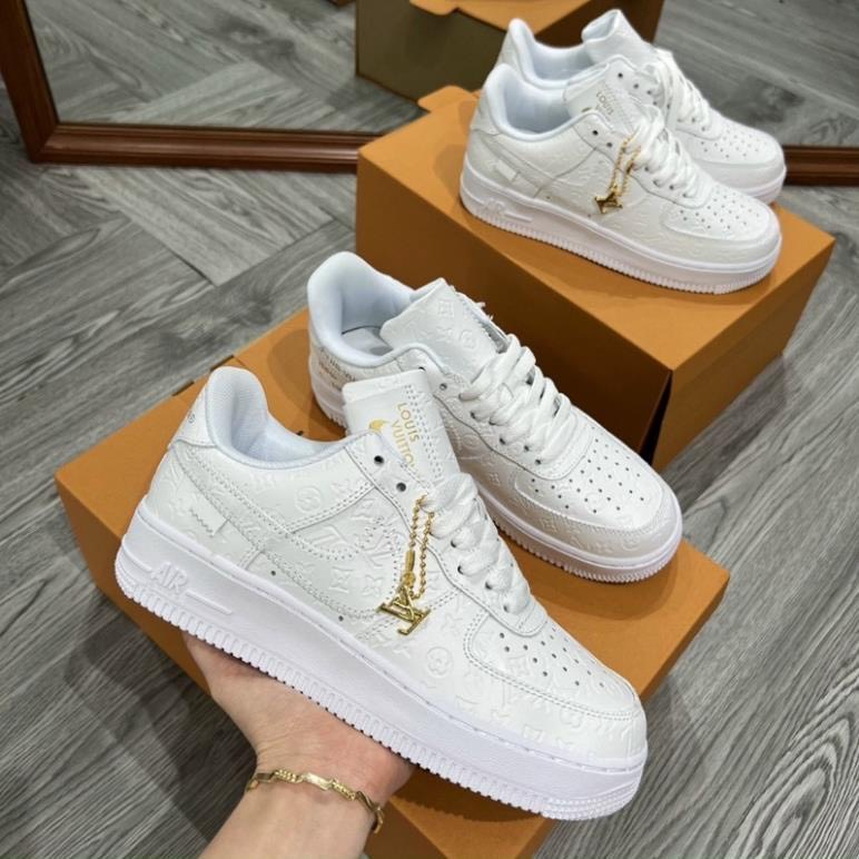 Nike women's air force 1 outlet sage low topaz gold/white