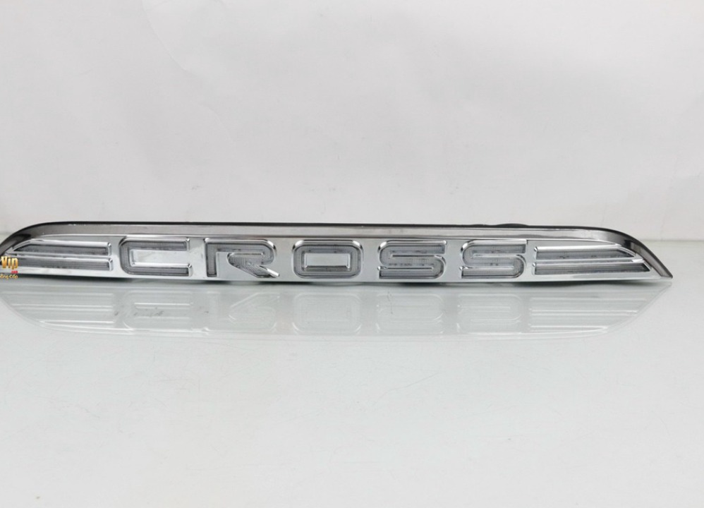 Đèn led cốp dành cho Toyota Cross Giá  1,700,000 Đồng*Miễn phí vận chuyển