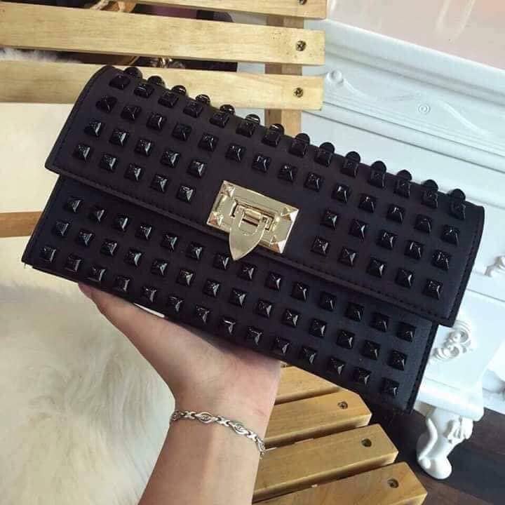 Clutch Thời Trang Nữ Nạm Đinh 3M31