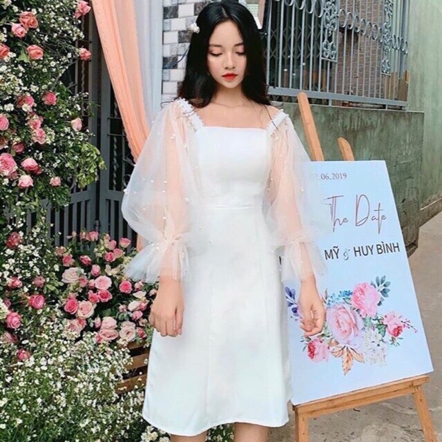 Đầm umi phối tay lưới xinh sắn