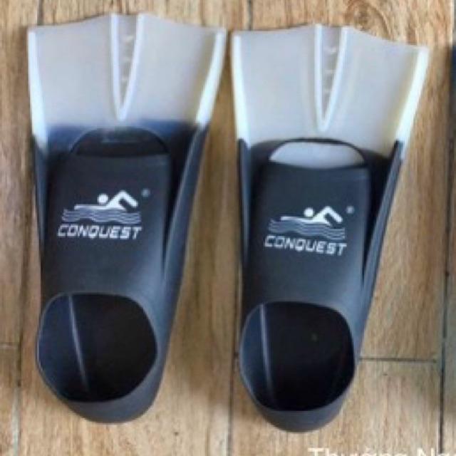 Chân vịt bơi Conquest - (silicone mềm và dẻo,thoải mái khi mang,chống trơn trượt)