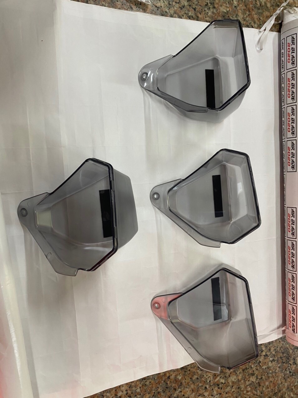 Học đựng đồ nghề airblade 2020 màu khói