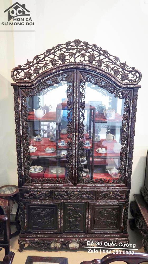 Tủ gỗ trúc nho Siêu Phẩm - Tủ bày đồ gỗ đục trúc nho.