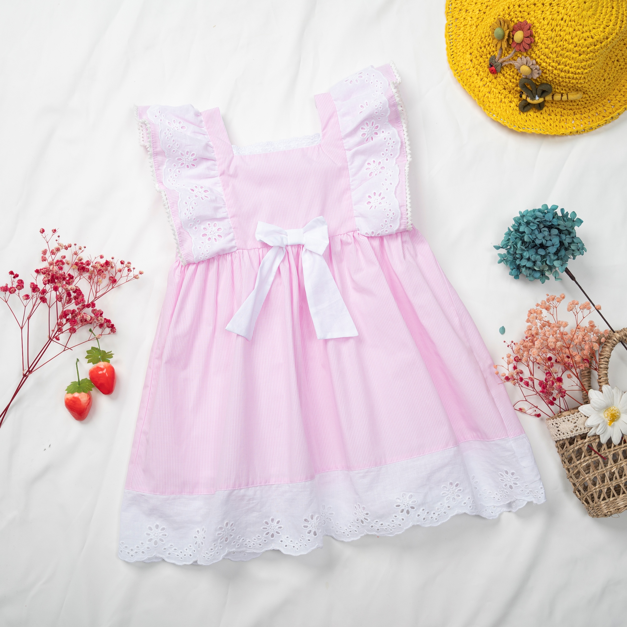 Đầm bé gái kiểu tiểu thư hồng phối ren Pansy