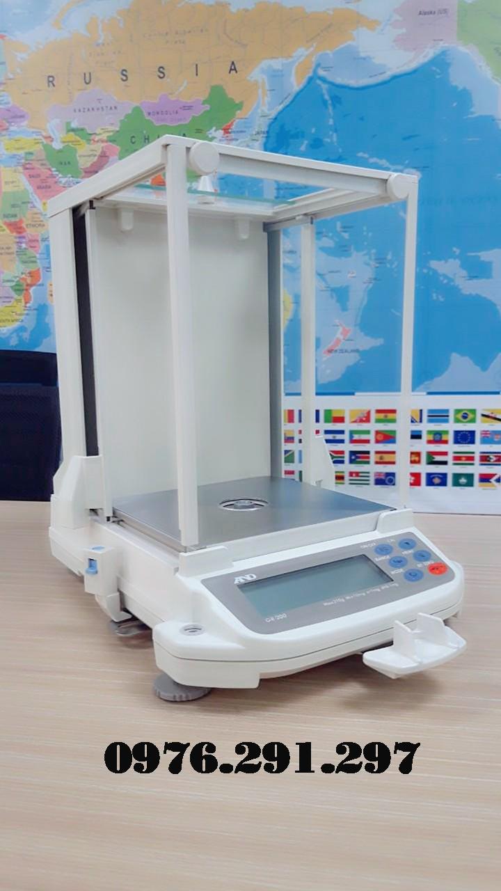 Cân phân tích 4 số lẻ gr200 a & d nhật bản