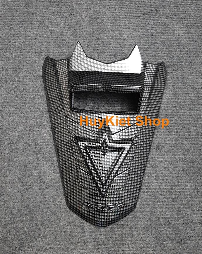 Ốp đuôi dè sau carbon cho xe yamaha nvx ms1600