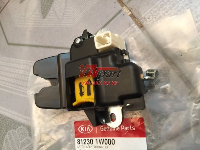 Ổ khoá ngậm cốp hậu kia rio chính hãng 812301w000