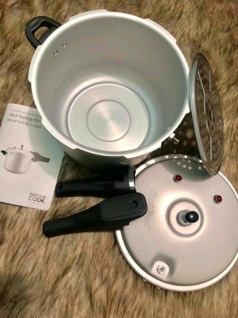 NỒI ÁP SUẤT CƠ GREEN COOK - GCYL2206