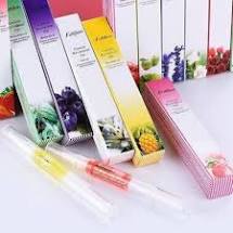 Bút dưỡng viền móng OPI