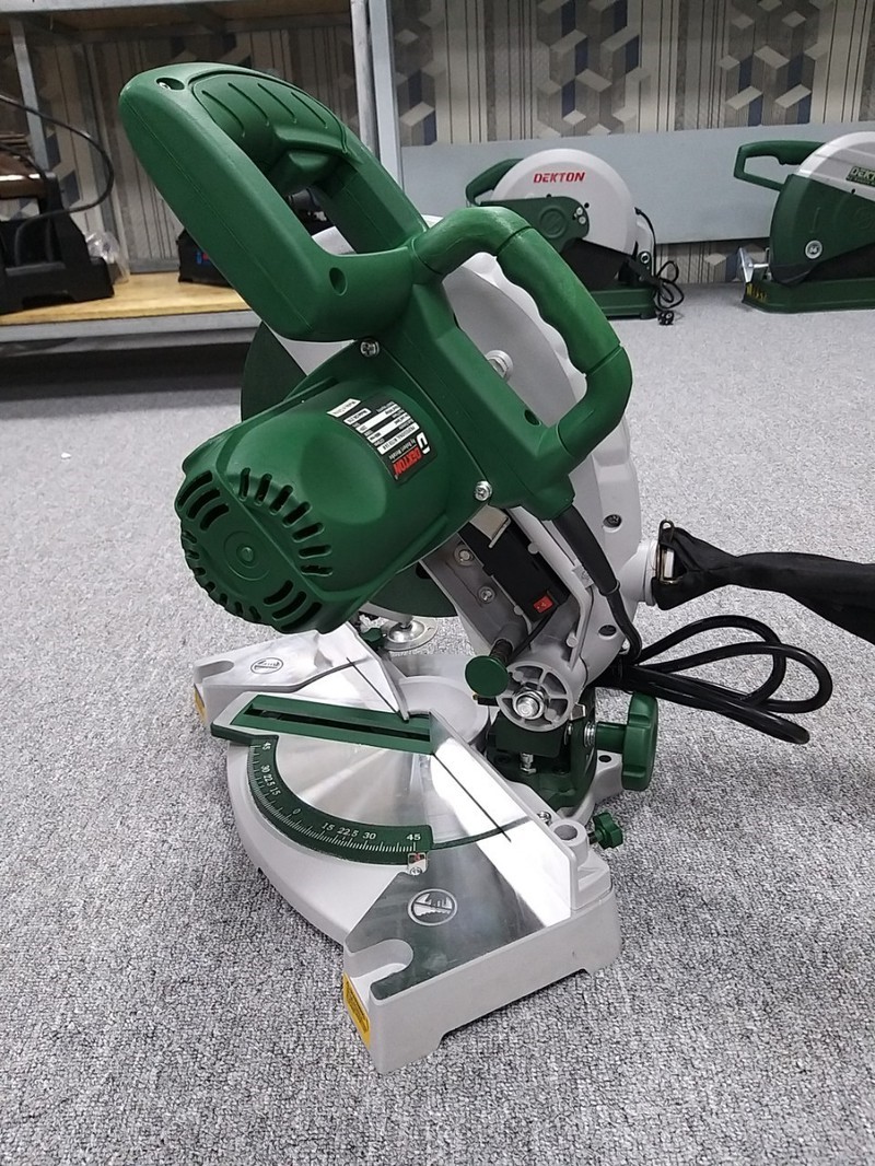 MÁY CẮT NHÔM DEKTON DK 210