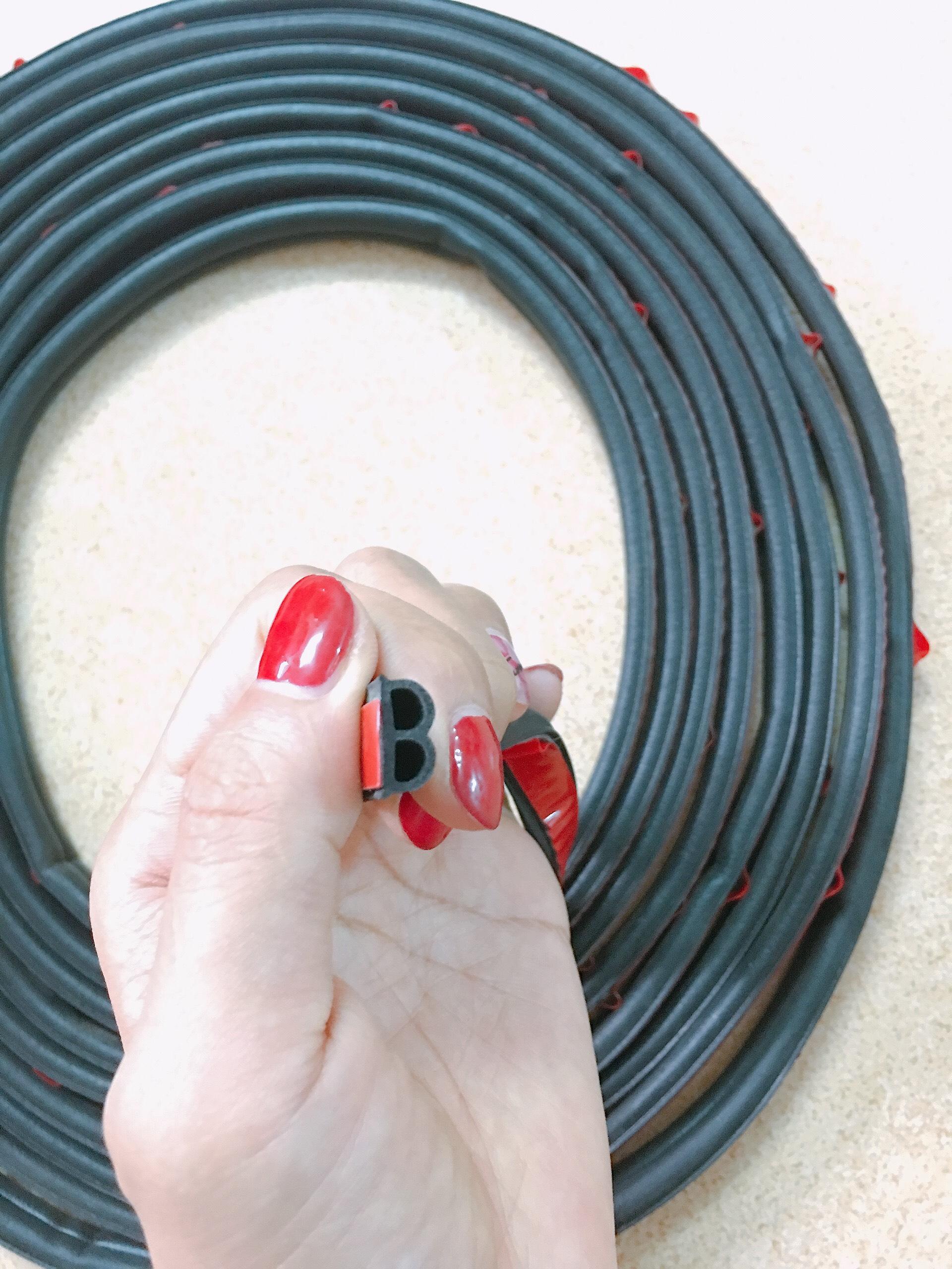 GIOĂNG CHỮ B NẸP CỬA Ô TÔ CHỐNG ỒN CHỐNG BỤI CUỘN 15M.