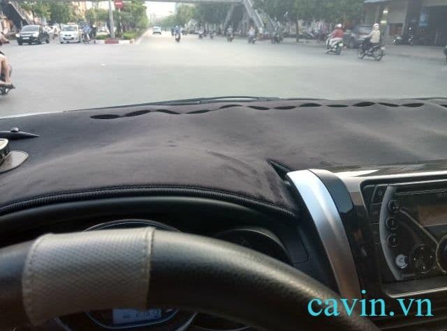 Thảm taplo nhung lông cừu xe ô tô - Thảm chống nóng taplo 3 lớp chống trượt - Phụ kiện ô tô