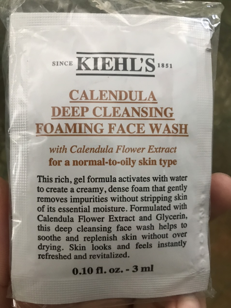 Kiehls - Combo 10 gói sample sữa rửa mặt hoa cúc Calendula Deep Cleansing Foaming Face Wash 30ml cam kết sản phẩm đúng mô tả chất lượng đảm bảo
