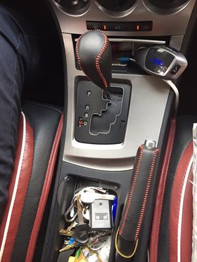 Bọc cần số, Tay Phanh xe Mazda 3, Mazda 3S (2009-2014) DA BÒ THẬT KHÂU THỦ CÔNG, KHẮC LOGO HÃNG XE THEO YÊU CẦU, RẤT NHIỀU MÀU SẮC