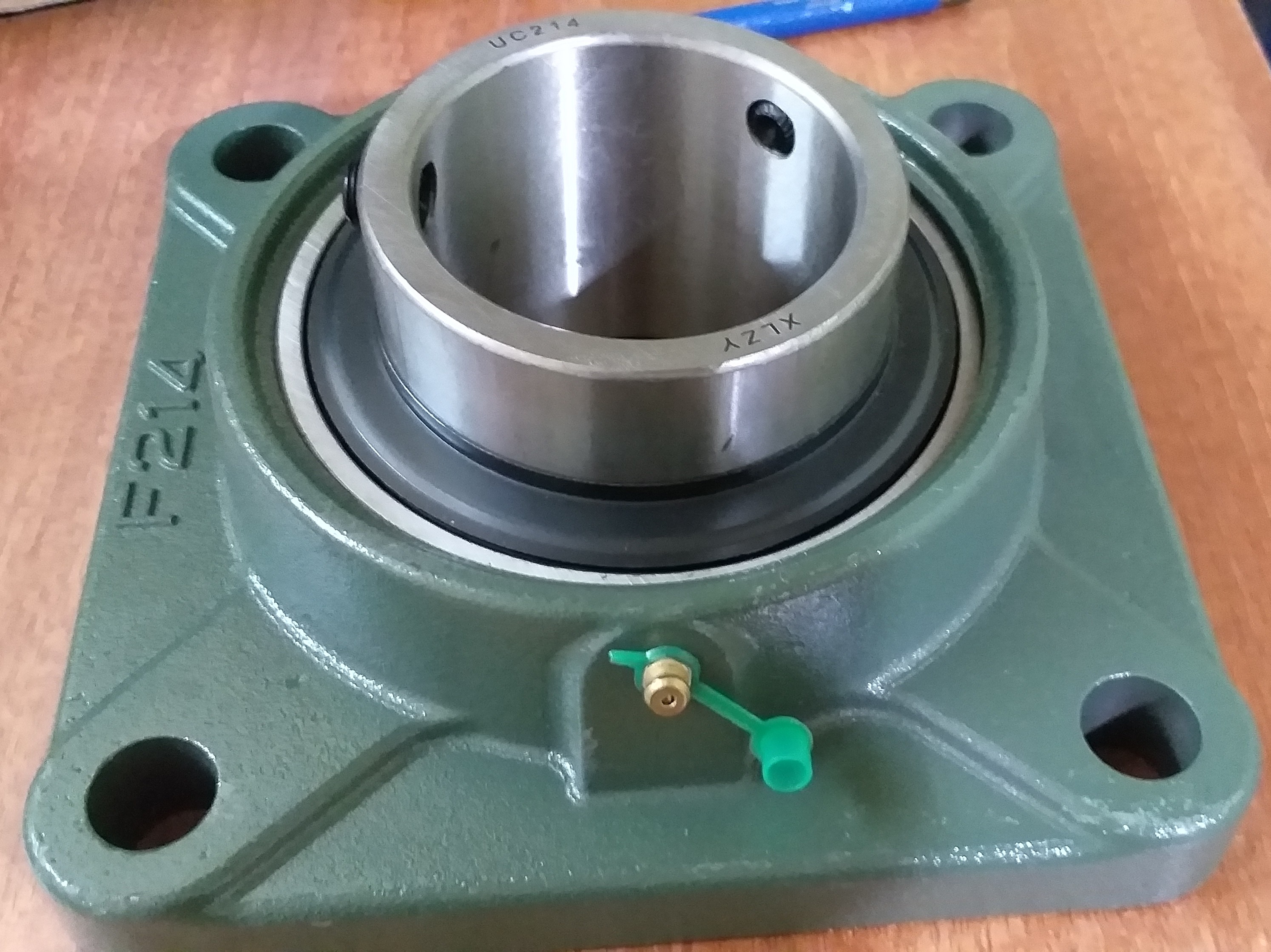 Gối đỡ vòng bi ucf202 - trục ø15