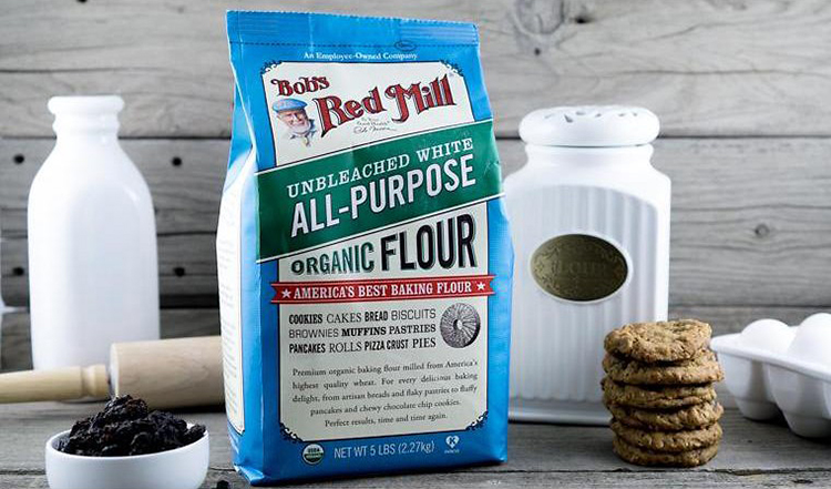 Bột Mì Đa Dụng Hữu Cơ Bob's Red Mill 2,27kg dùng cho người ăn kiêng, giảm cân, eat clean rất tốt