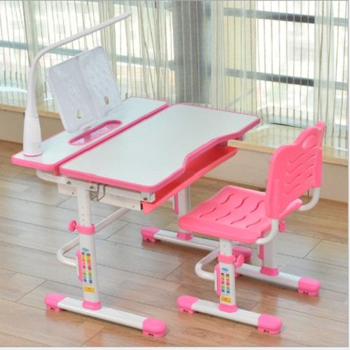 Bộ bàn học thông minh chống gù chống cận JD-302 - Tikid - cho trẻ 3 - 18 tuổi, bàn ghế nâng hạ chiều cao, mặt bàn chống lóa chống cận, chỉnh độ nghiêng mặt bàn 0 - 60 độ, làm bảng vẽ bút lông - kèm đèn Led 3 chế độ sáng chống cận